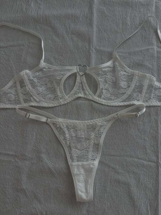AMOUR SET WHITE