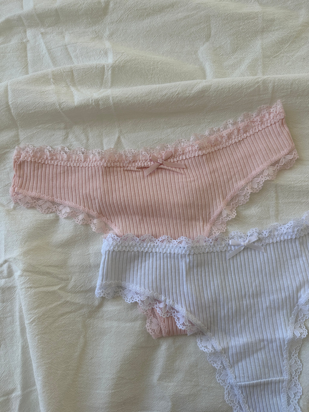 Peony Thong Pack