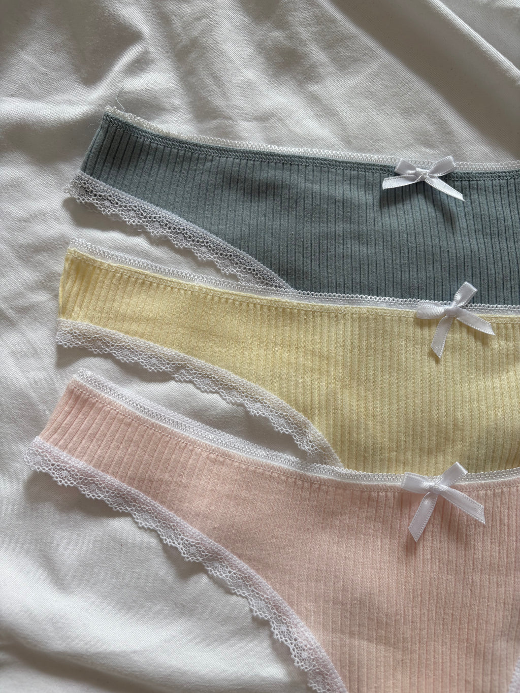 Pastel Thong Set
