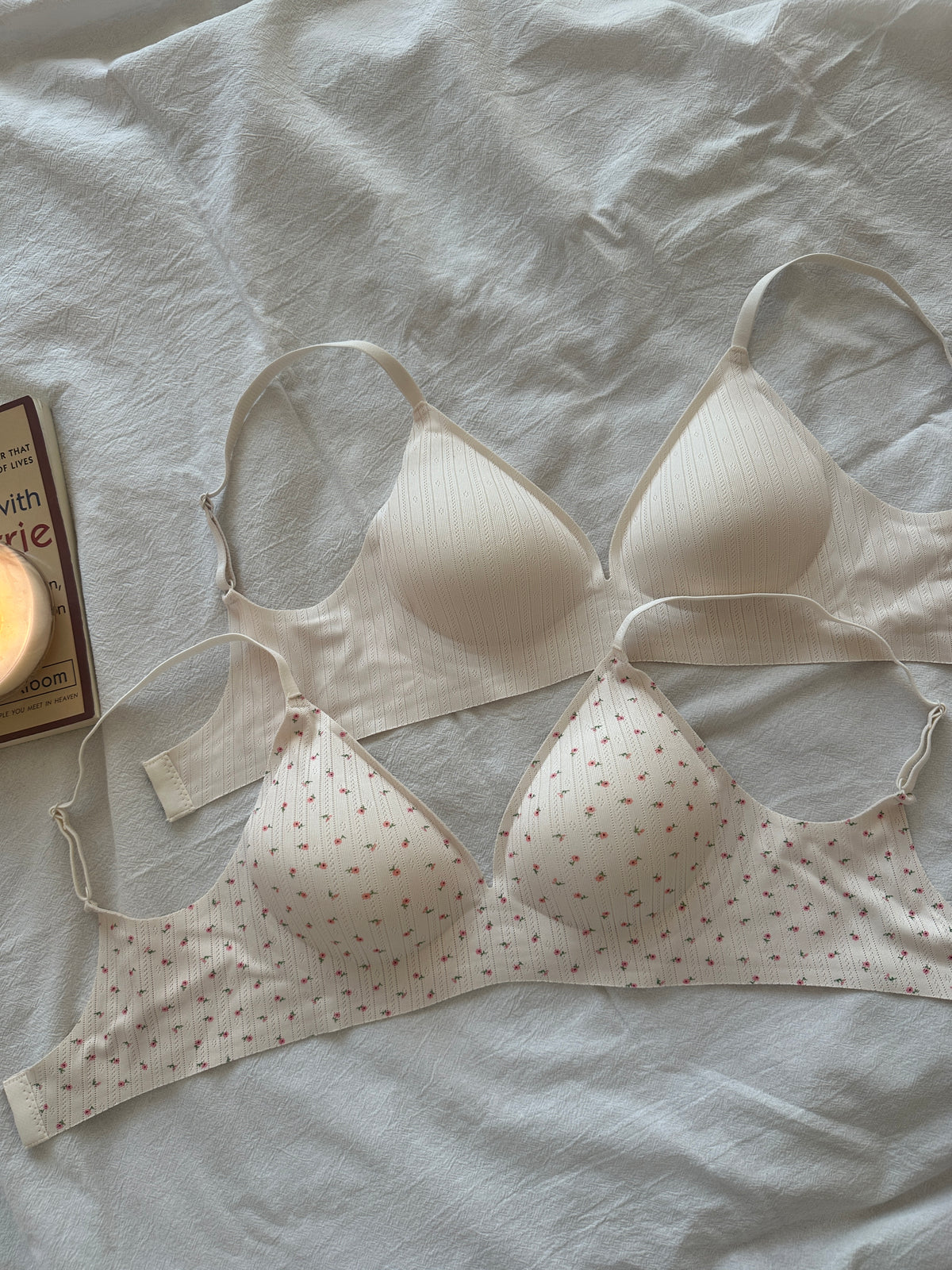 Invisible V-Neck Bra