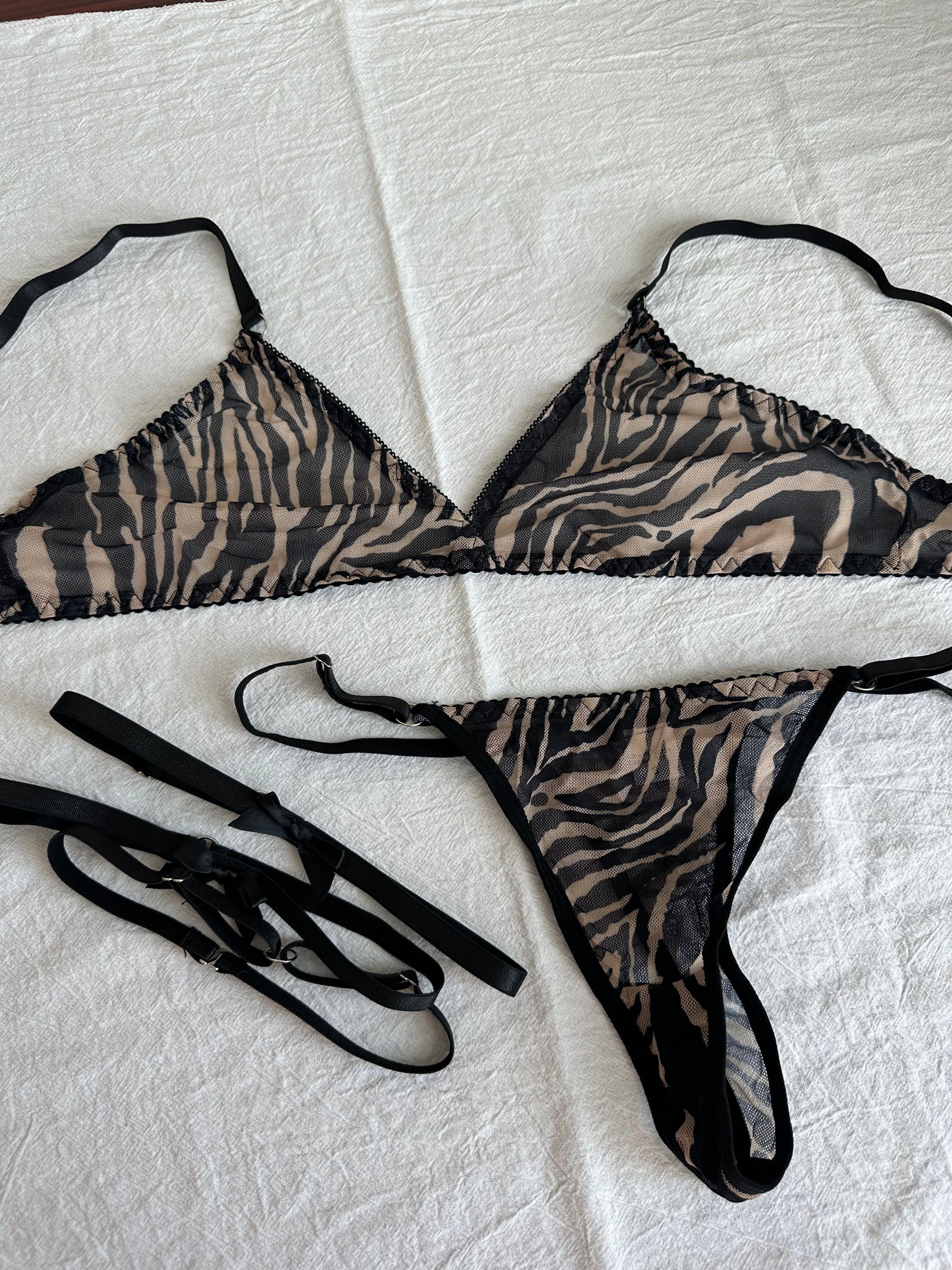 ZEBRA SET
