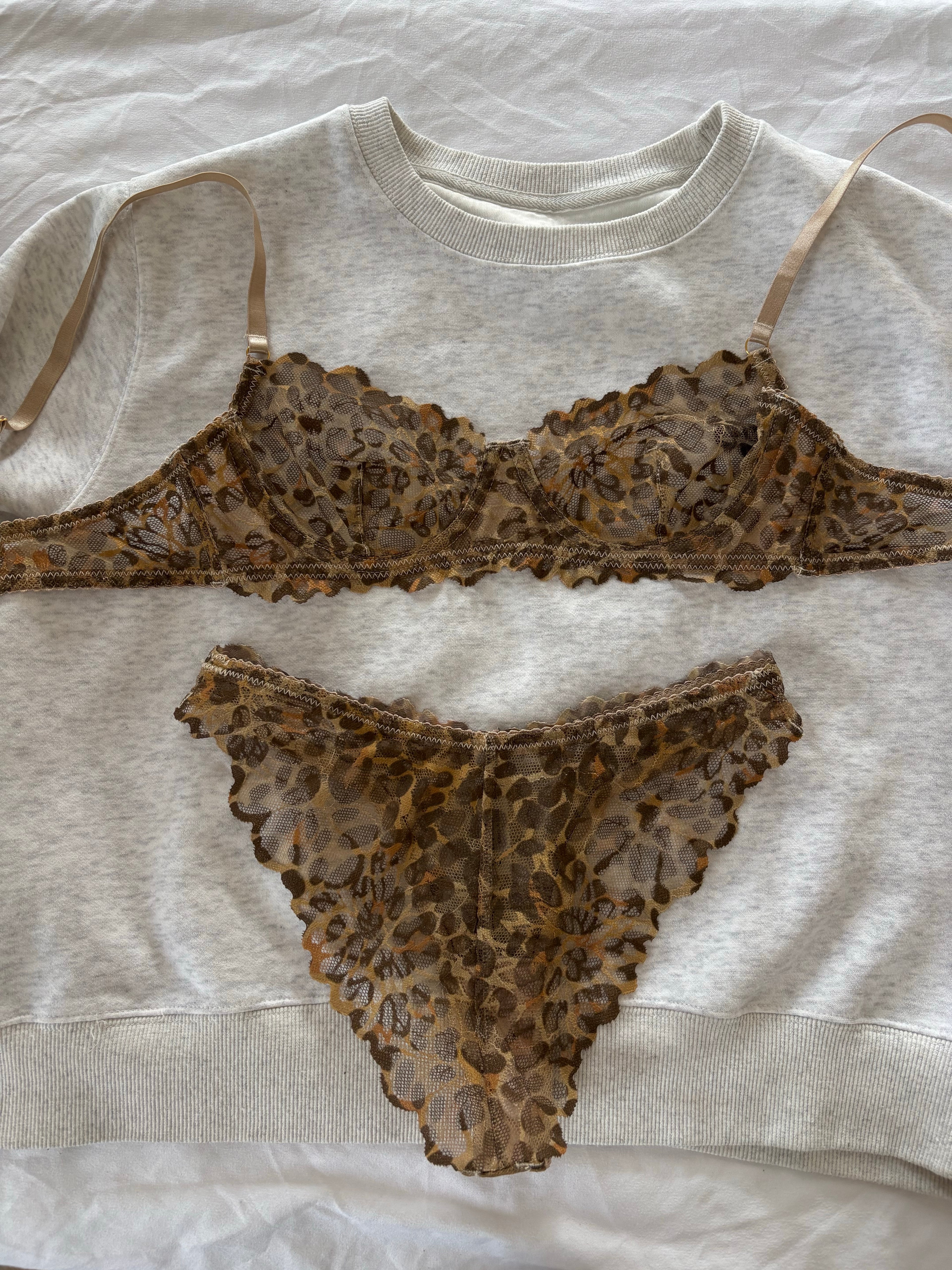 Latte Leo Set