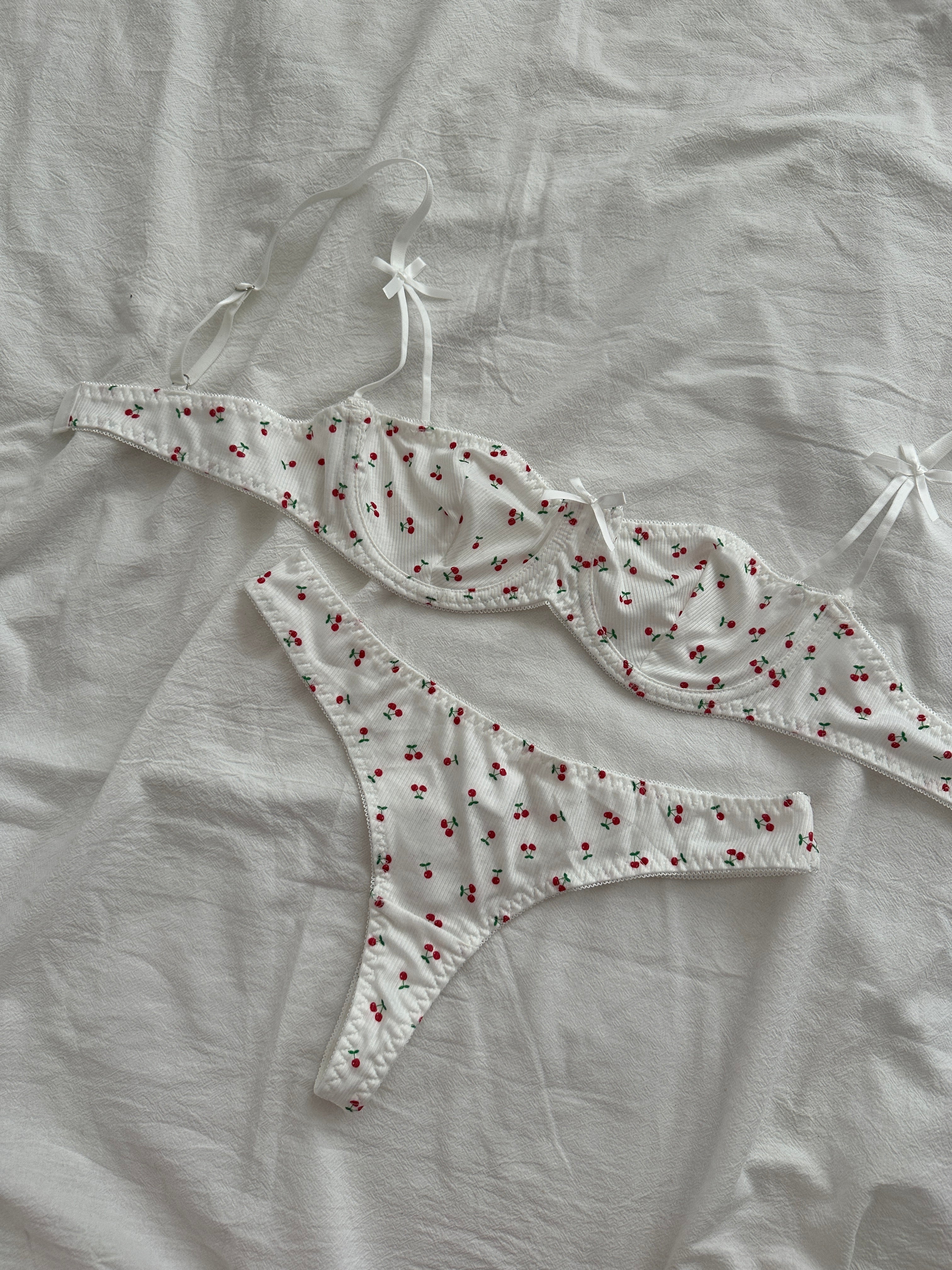 Cherry Set